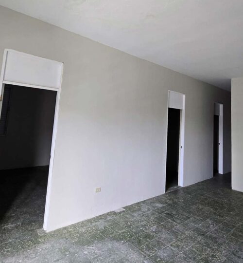 BAYAMÓN III – C/ Veve – Apt 2A – 3 bedroom