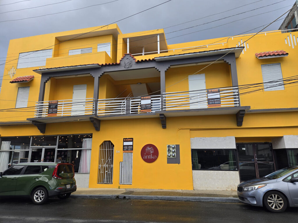 BAYAMÓN III – C/ Veve – Apt 2A – 3 bedroom