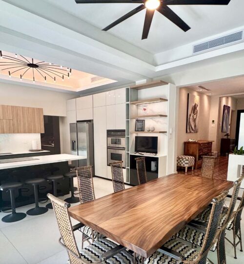 CHÂTEAU ÉTOILE – LUXURY MANSION