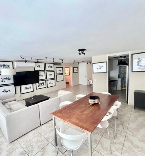 LOS PINOS, AVE. ISLA VERDE – 2b/2b FURNISHED APT.